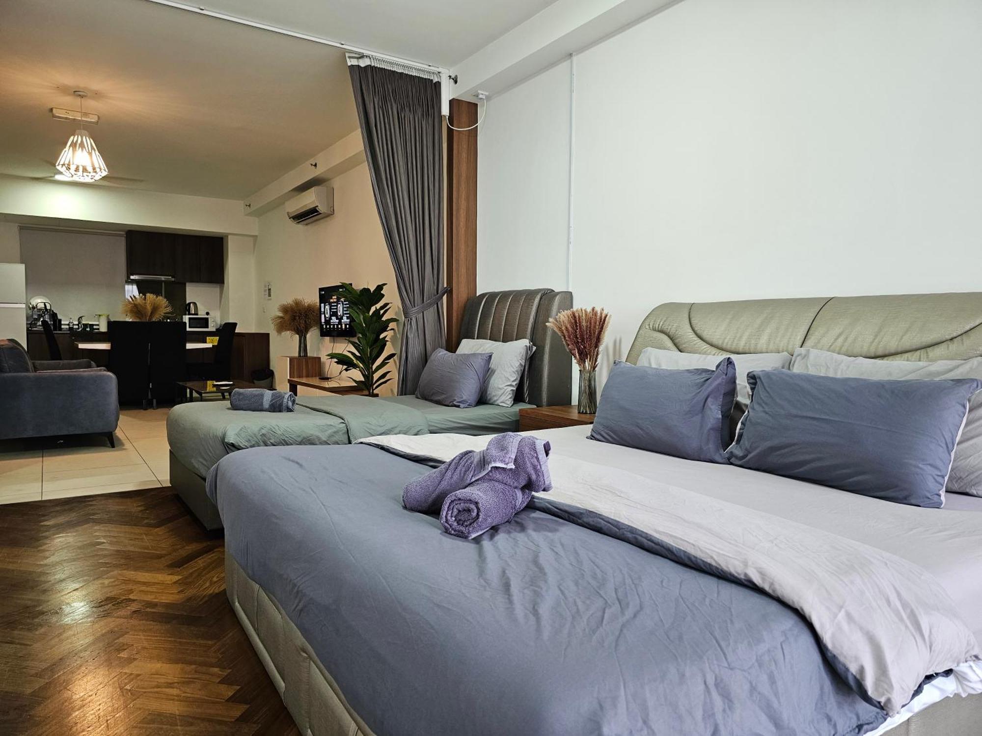 Deluxe Seaview Suite Twin Bed By The Only Bnb Tanjung Tokong Bagian luar foto