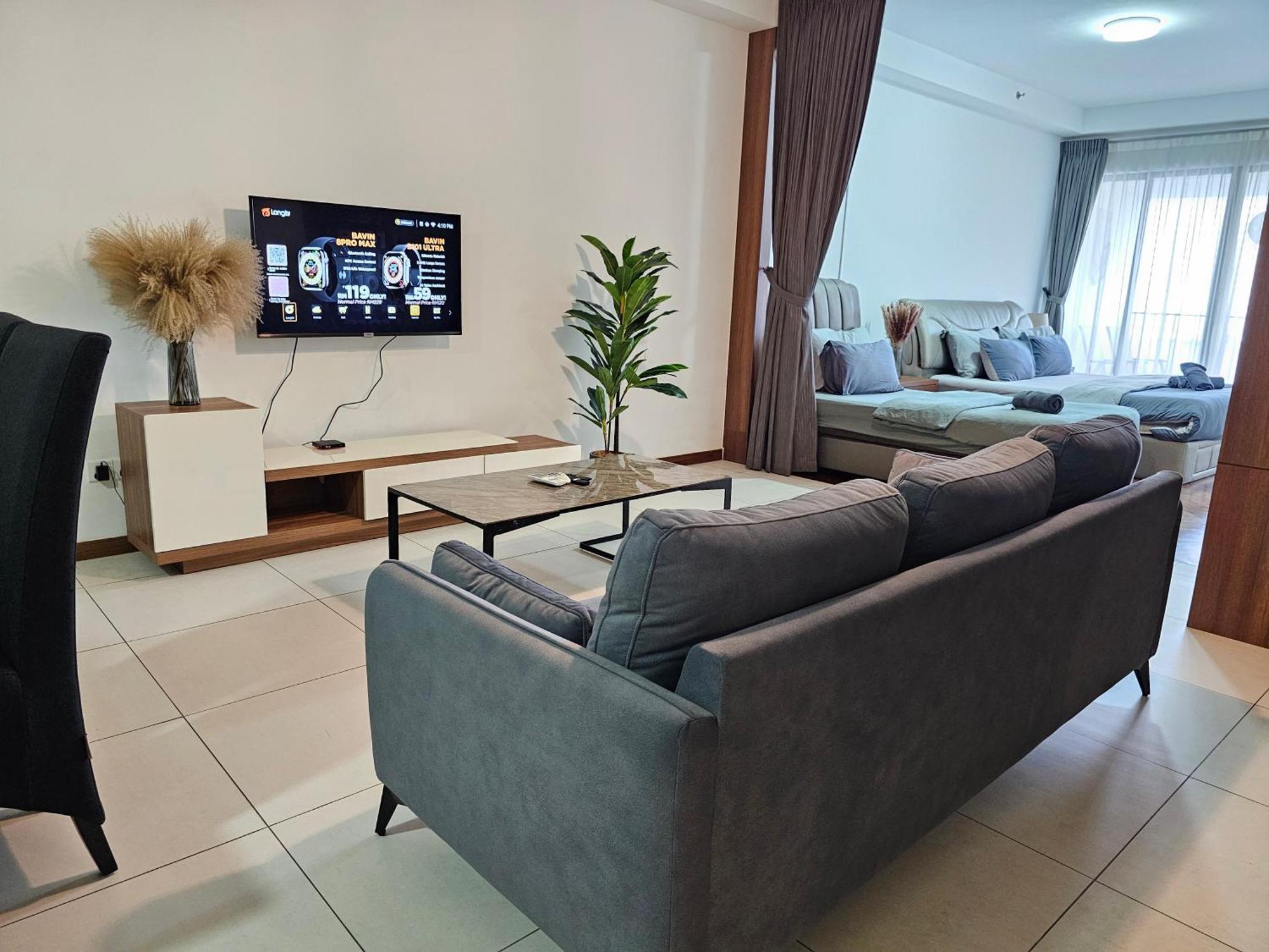 Deluxe Seaview Suite Twin Bed By The Only Bnb Tanjung Tokong Bagian luar foto