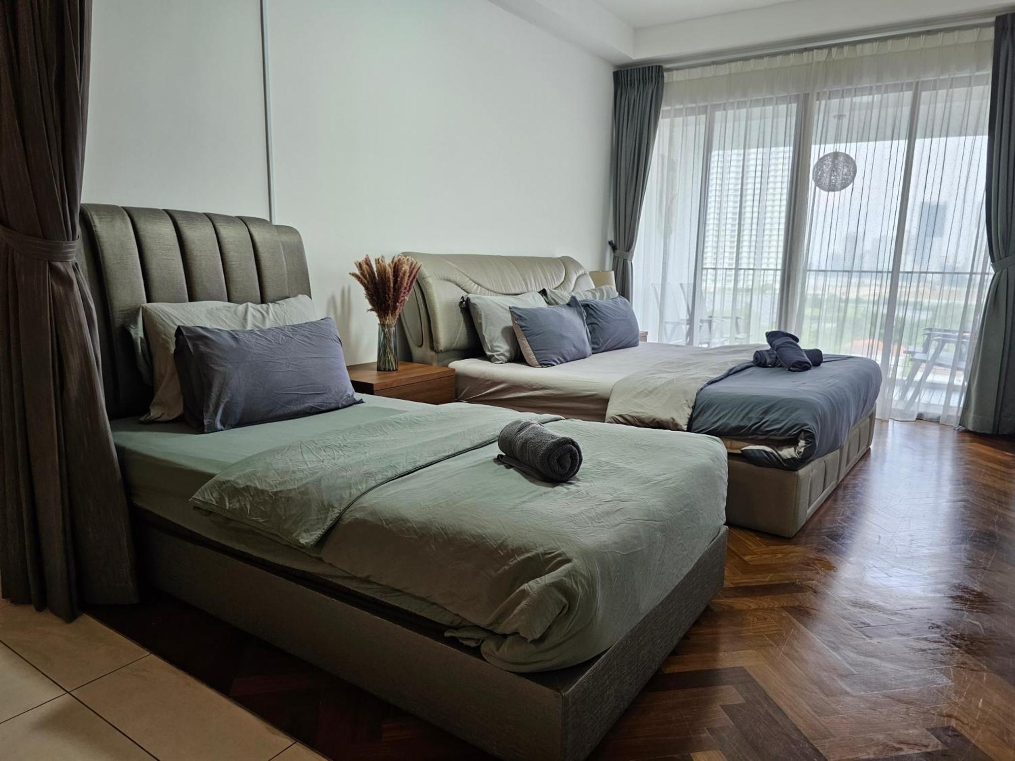 Deluxe Seaview Suite Twin Bed By The Only Bnb Tanjung Tokong Bagian luar foto